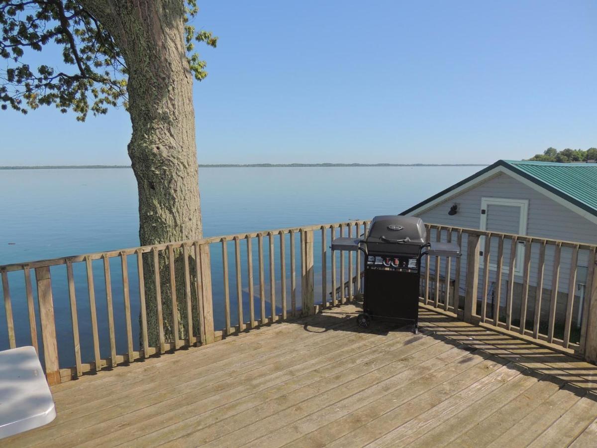 Angel Rock Waterfront Cottages Cape Vincent Экстерьер фото