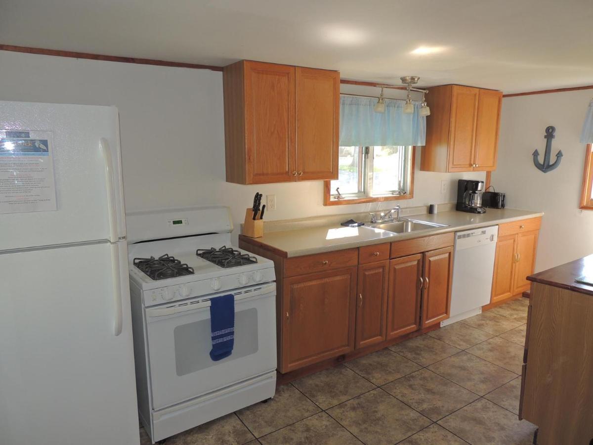 Angel Rock Waterfront Cottages Cape Vincent Экстерьер фото