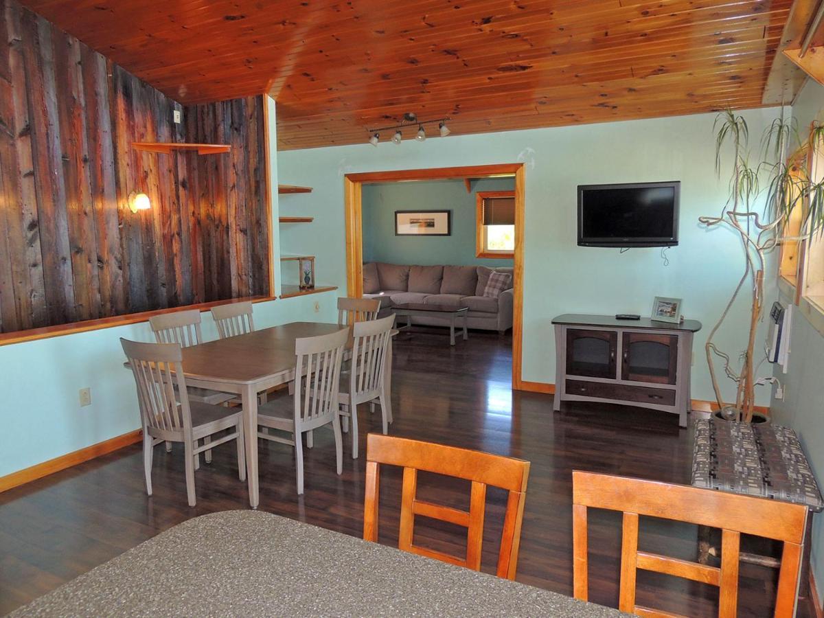 Angel Rock Waterfront Cottages Cape Vincent Экстерьер фото