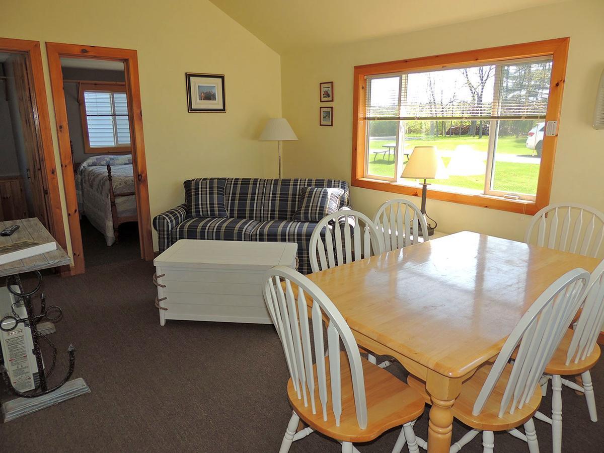 Angel Rock Waterfront Cottages Cape Vincent Экстерьер фото