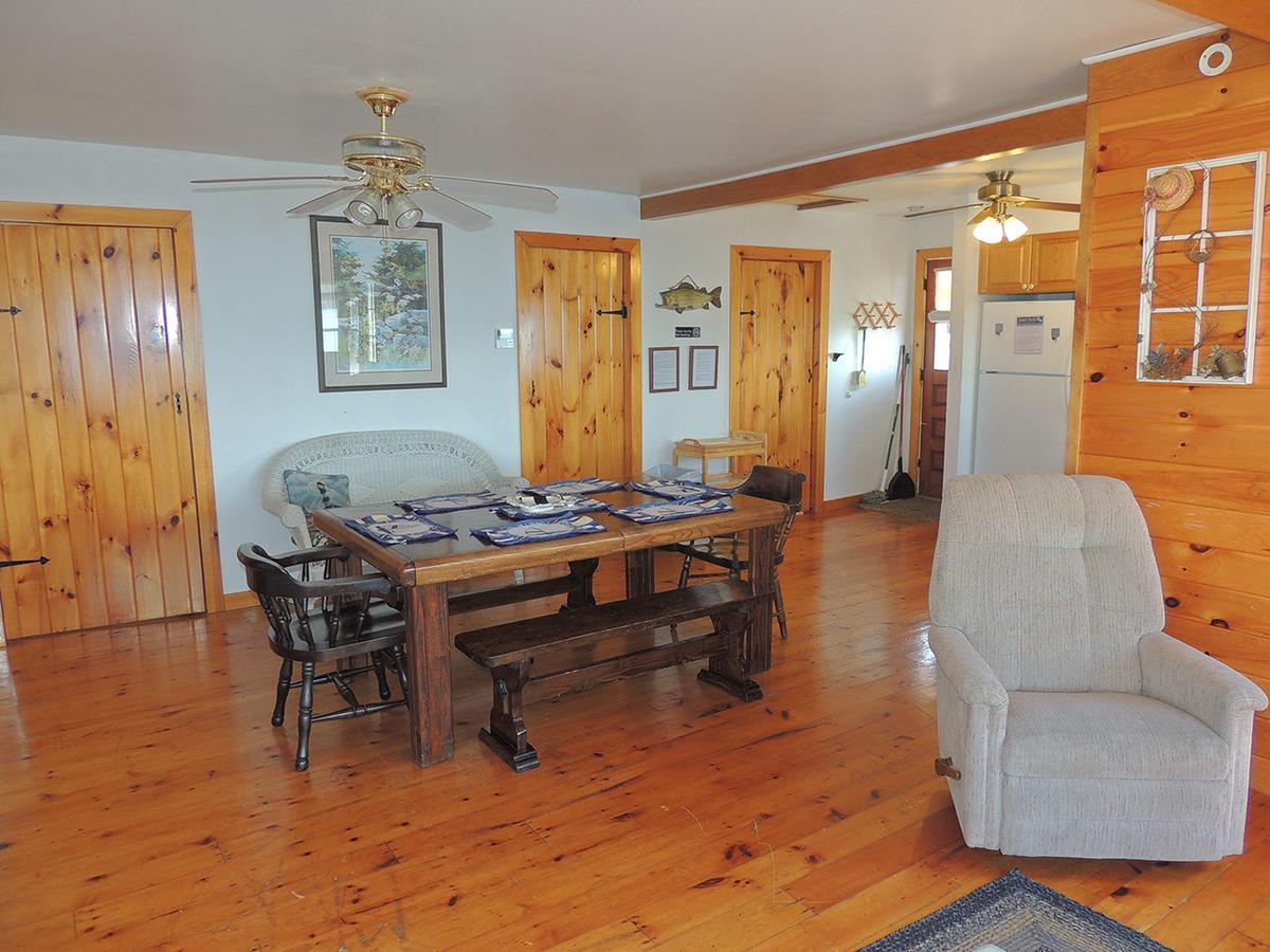 Angel Rock Waterfront Cottages Cape Vincent Экстерьер фото